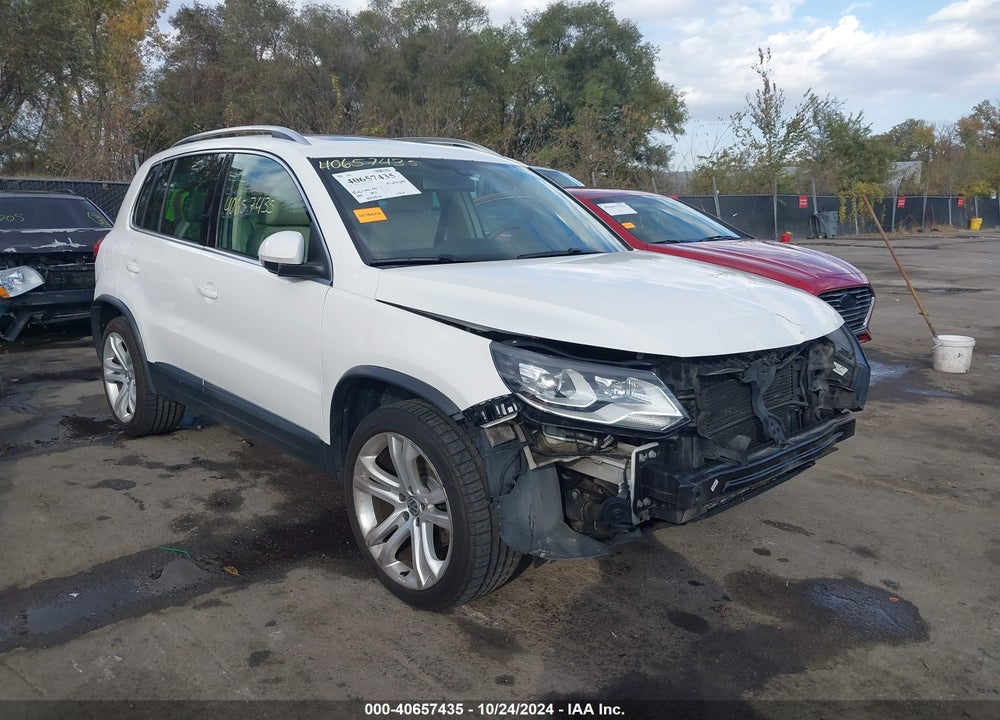 2013 VOLKSWAGEN TIGUAN SEL VIN: WVGAV3AX5DW593341