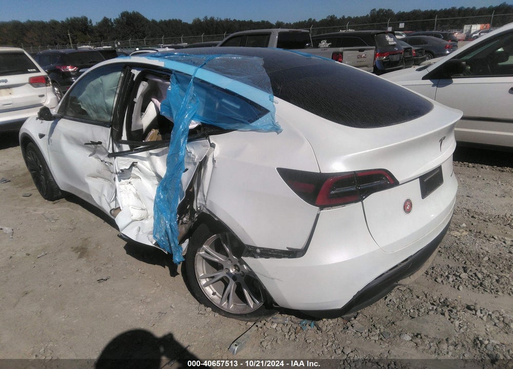 2023 TESLA MODEL Y AWD/LONG RANGE DUAL MOTOR ALL-WHEEL DRIVE VIN: 7SAYGDEE8PA101924