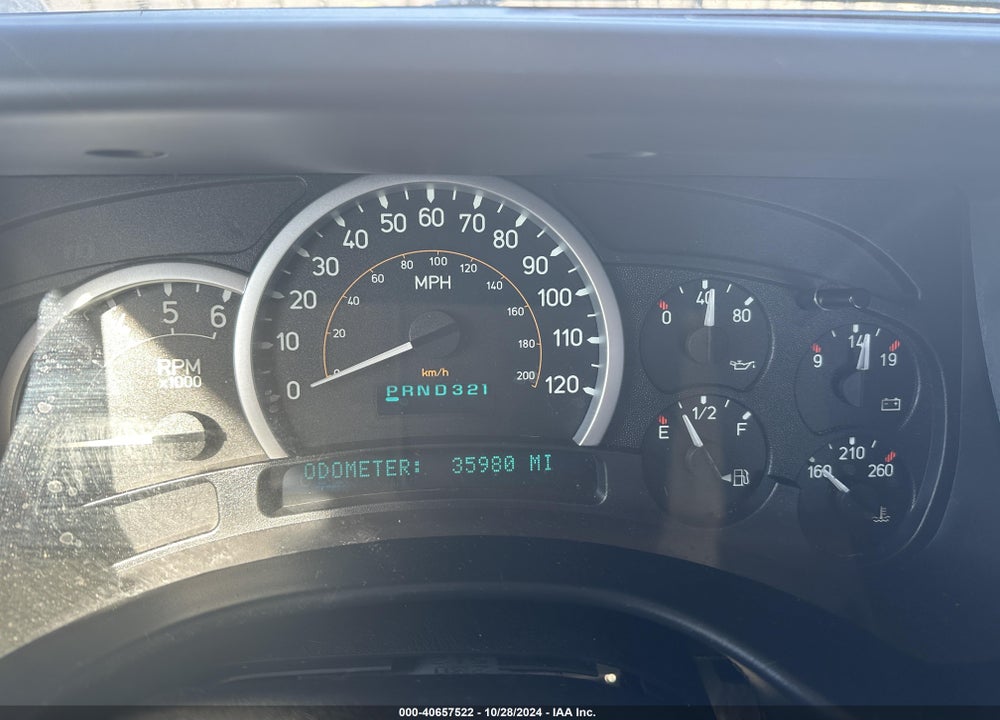 2005 HUMMER H2 SUT VIN: 5GRGN22U25H110535