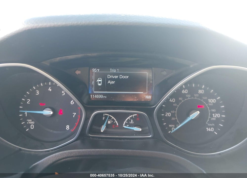 2016 FORD FOCUS SE VIN: 1FADP3F23GL403900