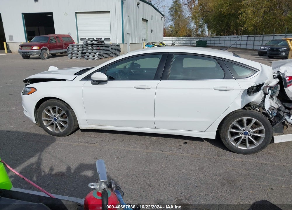 2017 FORD FUSION SE VIN: 3FA6P0H72HR355907
