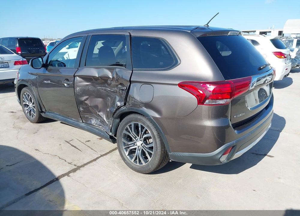 2016 MITSUBISHI OUTLANDER SE VIN: JA4AD3A30GZ062047