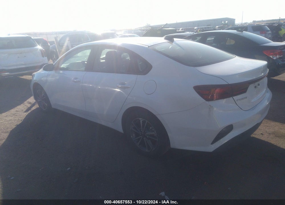 2024 KIA FORTE LXS VIN: 3KPF24AD8RE755799