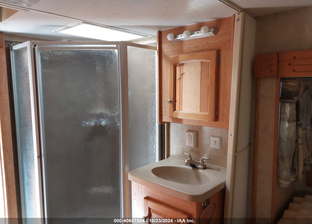 2008 SUNNYBROOK OTHER VIN: 4UBBR0R2181W90330
