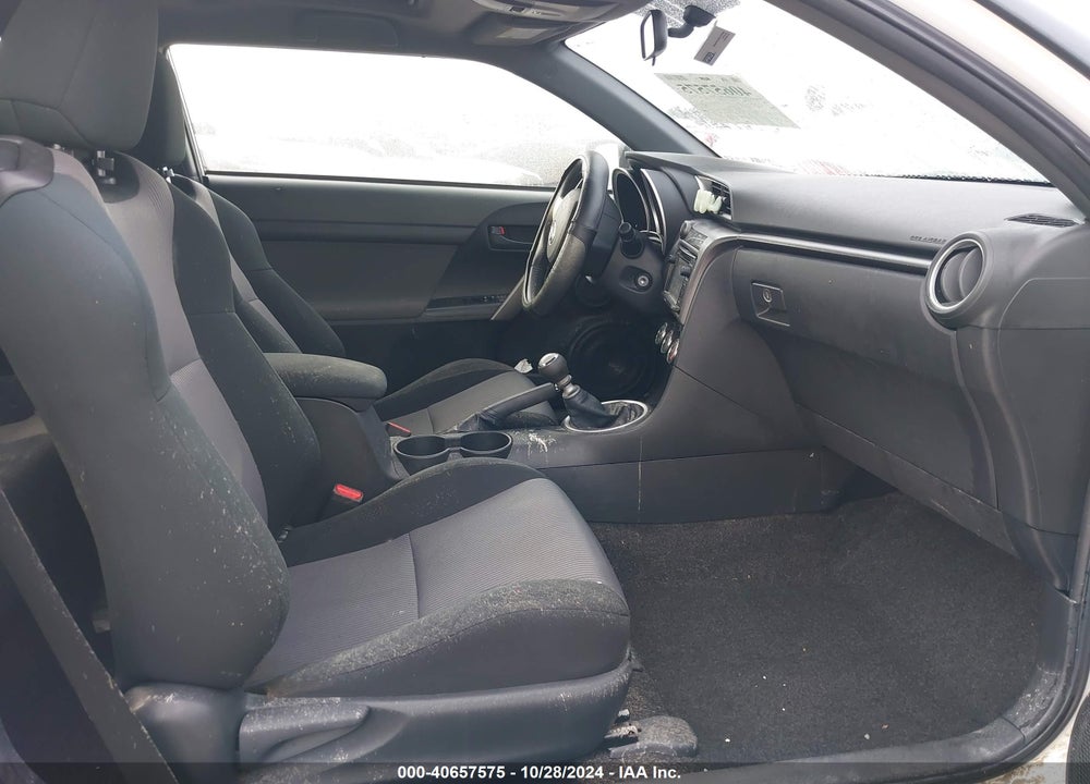 2014 SCION TC VIN: JTKJF5C76E3081643
