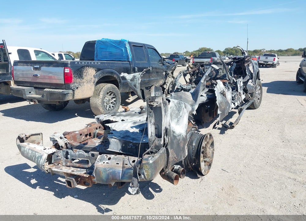2020 FORD F-350 LARIAT VIN: 1FT8W3BT8LEC19211