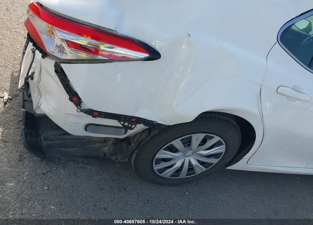 2020 TOYOTA CAMRY LE HYBRID VIN: 4T1C31AK5LU011157