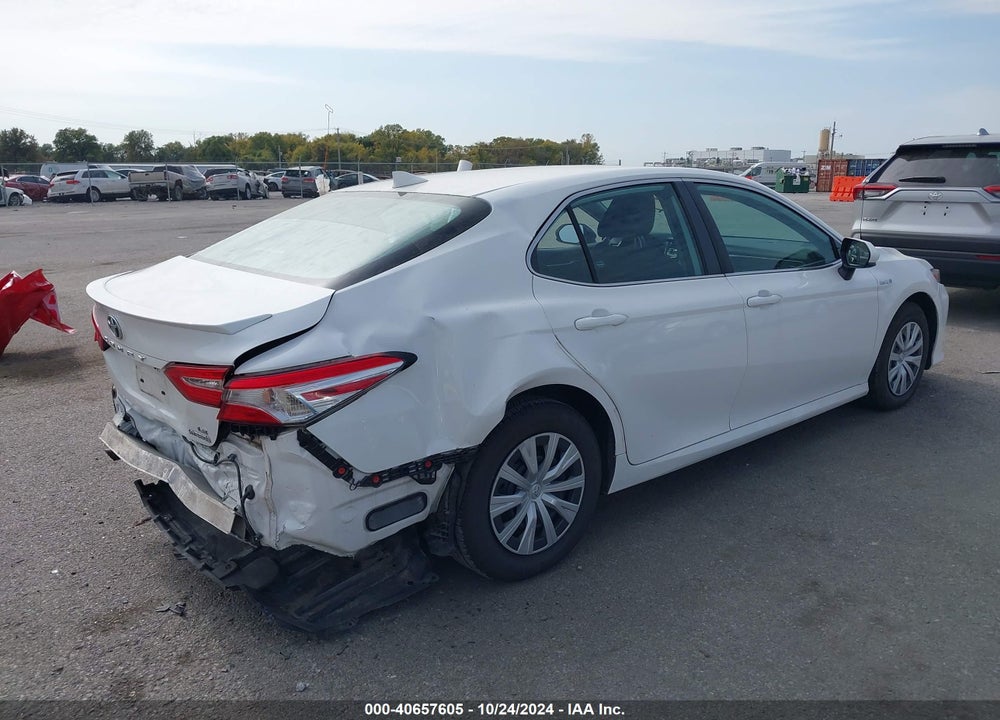 2020 TOYOTA CAMRY LE HYBRID VIN: 4T1C31AK5LU011157