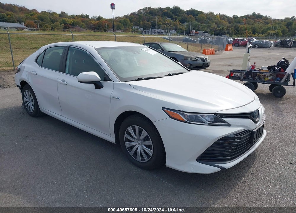 2020 TOYOTA CAMRY LE HYBRID VIN: 4T1C31AK5LU011157