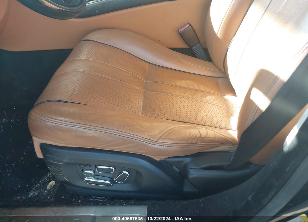 2011 JAGUAR XJ VIN: SAJWA1CB8BLV02767