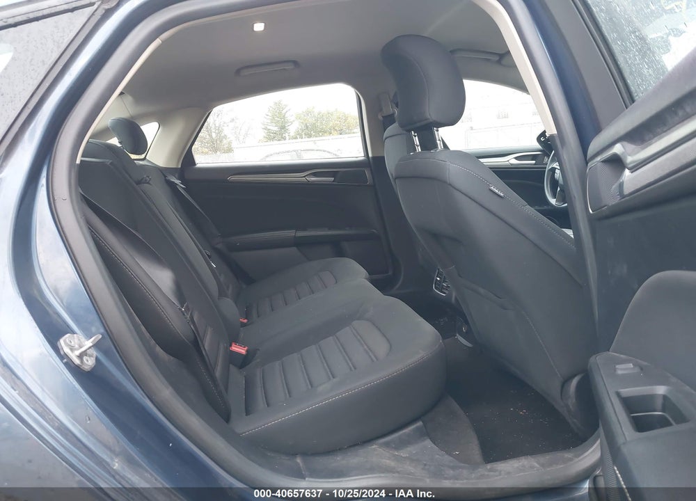 2018 FORD FUSION SE VIN: 3FA6P0HD7JR228517