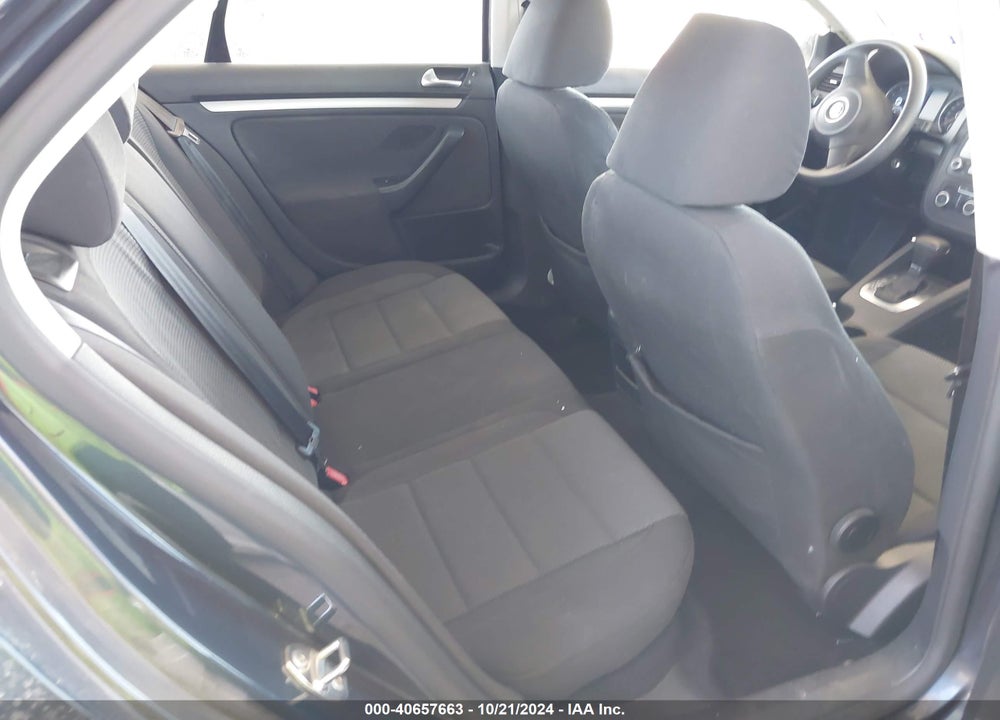 2010 VOLKSWAGEN JETTA S VIN: 3VWJZ7AJ4AM002629
