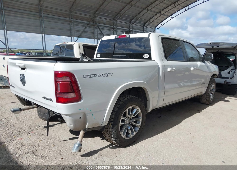 2021 RAM 1500 LAIE  4X4 5'7 BOX VIN: 1C6SRFJT8MN810244