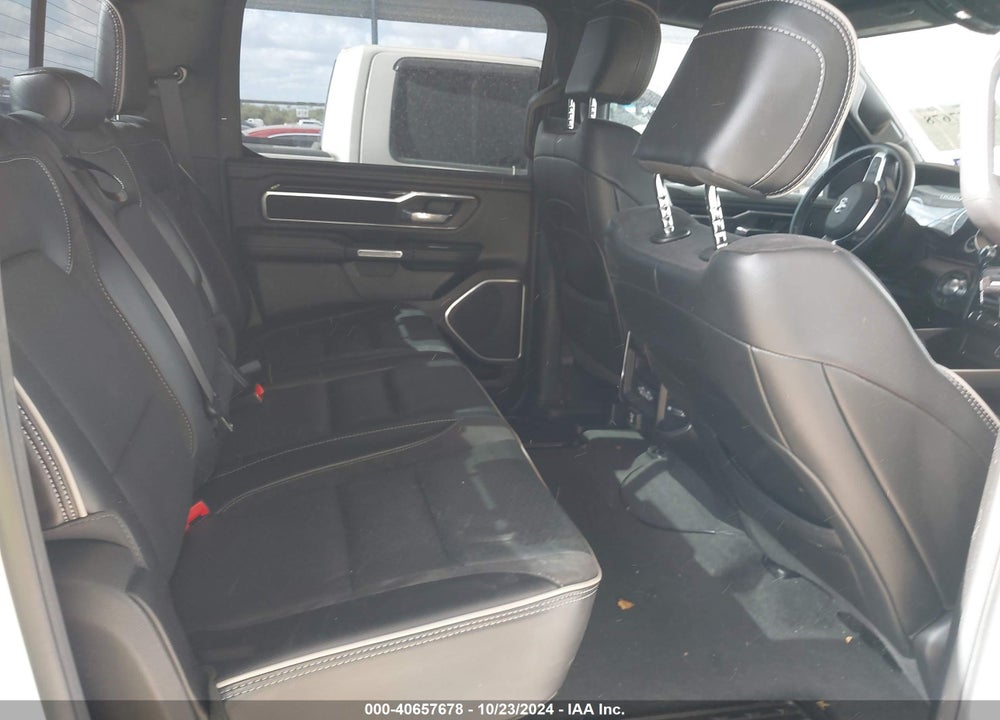 2021 RAM 1500 LAIE  4X4 5'7 BOX VIN: 1C6SRFJT8MN810244