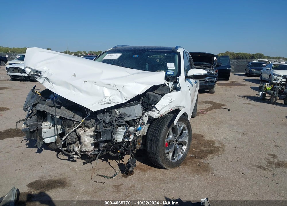 2017 KIA SORENTO 3.3L SX VIN: 5XYPK4A57HG312736