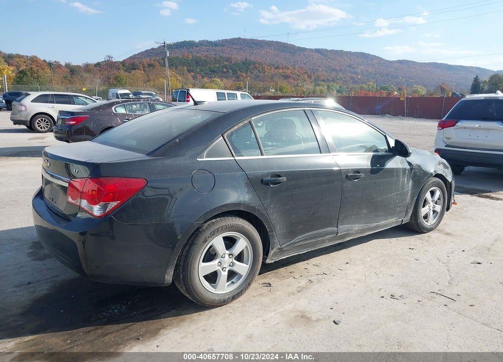 2014 CHEVROLET CRUZE 1LT AUTO VIN: 1G1PC5SB0E7438171