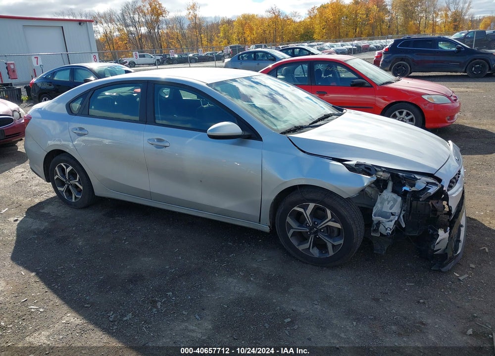 2021 KIA FORTE LXS VIN: 3KPF24AD2ME287688
