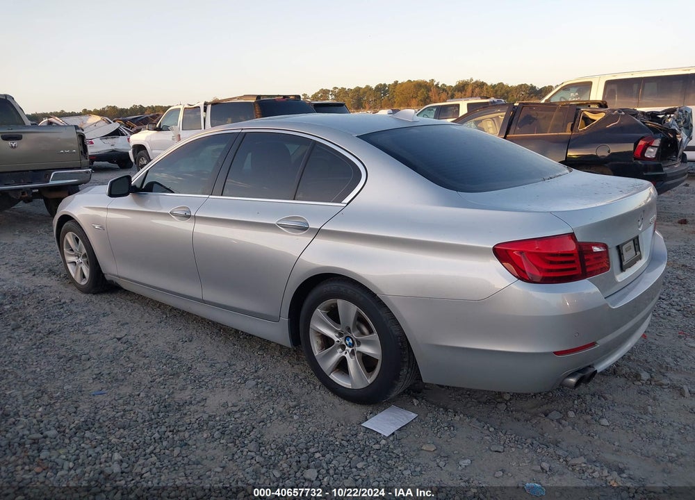 2013 BMW 528I VIN: WBAXG5C59DDY37713