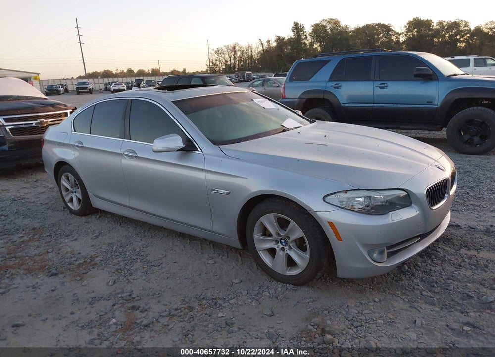 2013 BMW 528I VIN: WBAXG5C59DDY37713