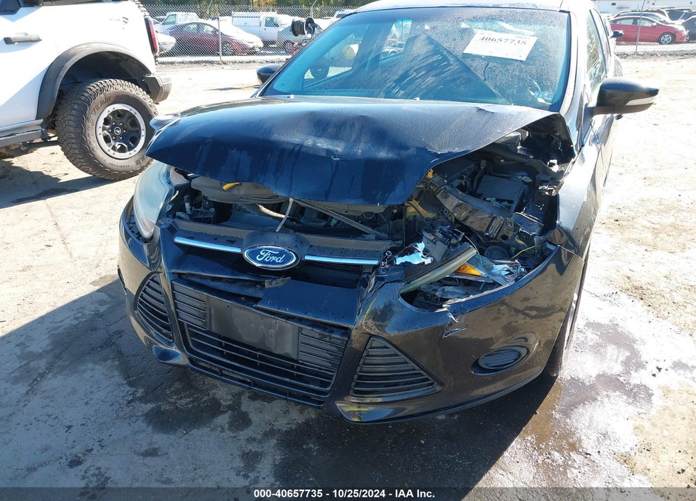 2014 FORD FOCUS SE VIN: 1FADP3K23EL234111
