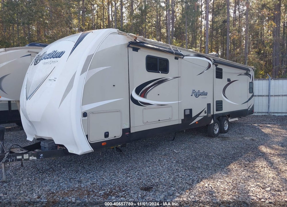 2015 GRAND DESIGN REFLECTION 35FT VIN: 573TR3723G3307479