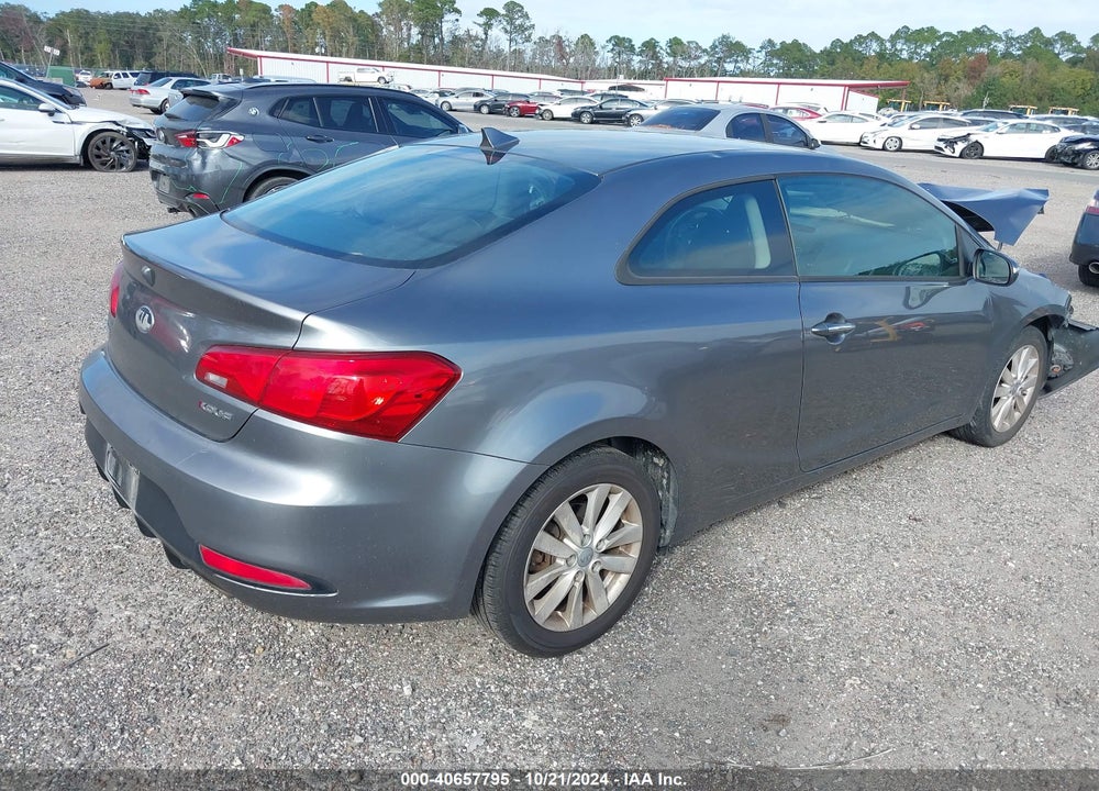 2014 KIA FORTE KOUP EX VIN: KNAFX6A87E5235306