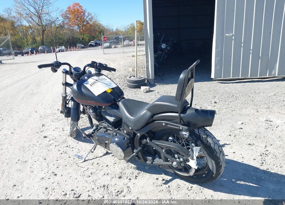 2013 HARLEY-DAVIDSON FXS BLACKLINE VIN: 1HD1JPV14DB022359