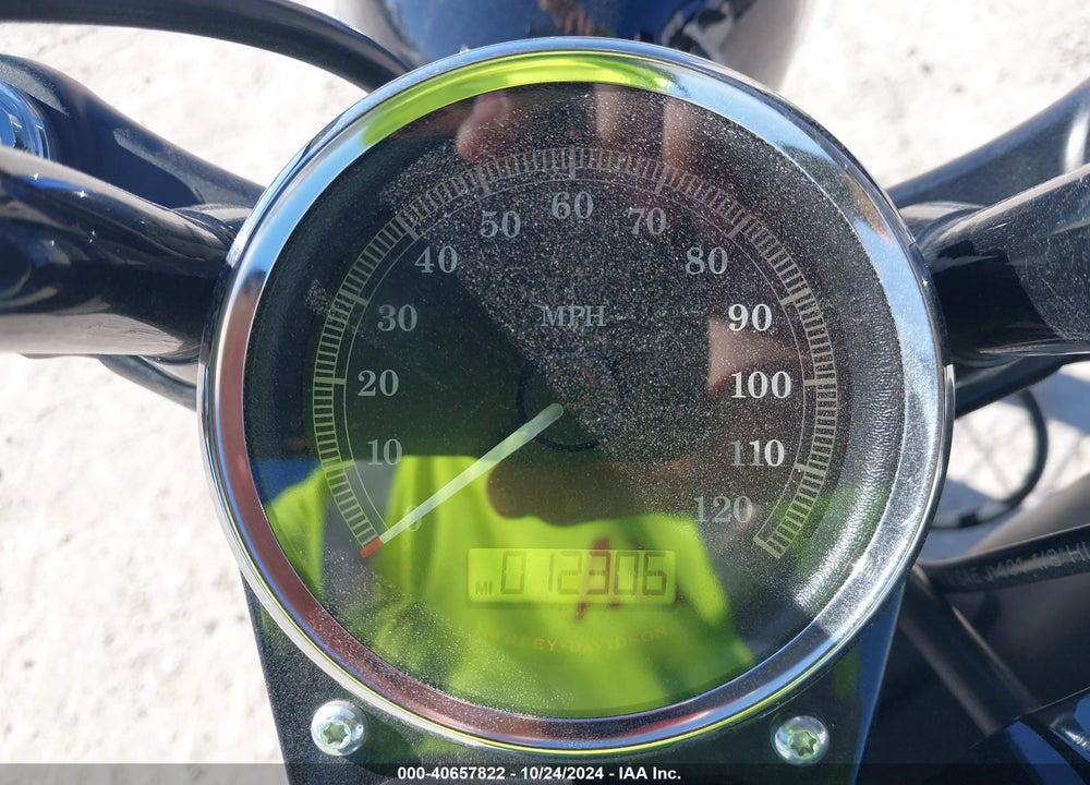 2013 HARLEY-DAVIDSON FXS BLACKLINE VIN: 1HD1JPV14DB022359