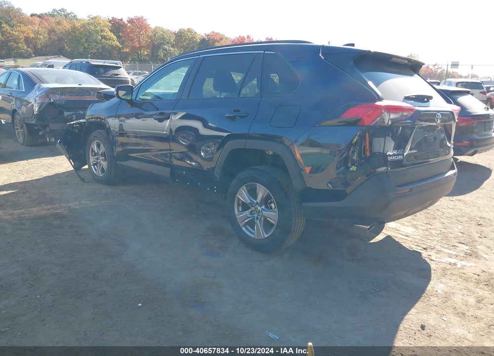 2024 TOYOTA RAV4 XLE VIN: 2T3P1RFV1RW468010