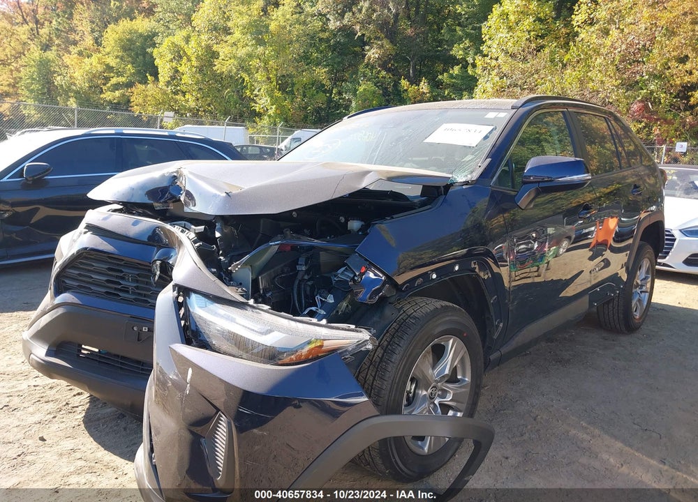 2024 TOYOTA RAV4 XLE VIN: 2T3P1RFV1RW468010