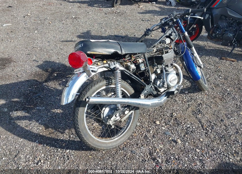 1973 SUZUKI GT250 VIN: GT18525721