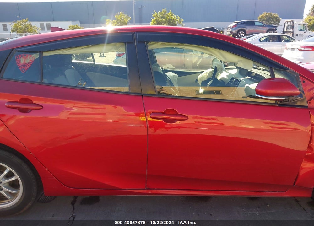 2017 TOYOTA PRIUS THREE VIN: JTDKARFUXH3537781
