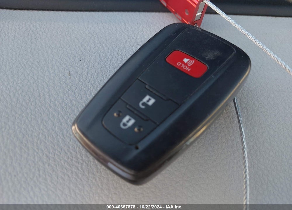 2017 TOYOTA PRIUS THREE VIN: JTDKARFUXH3537781