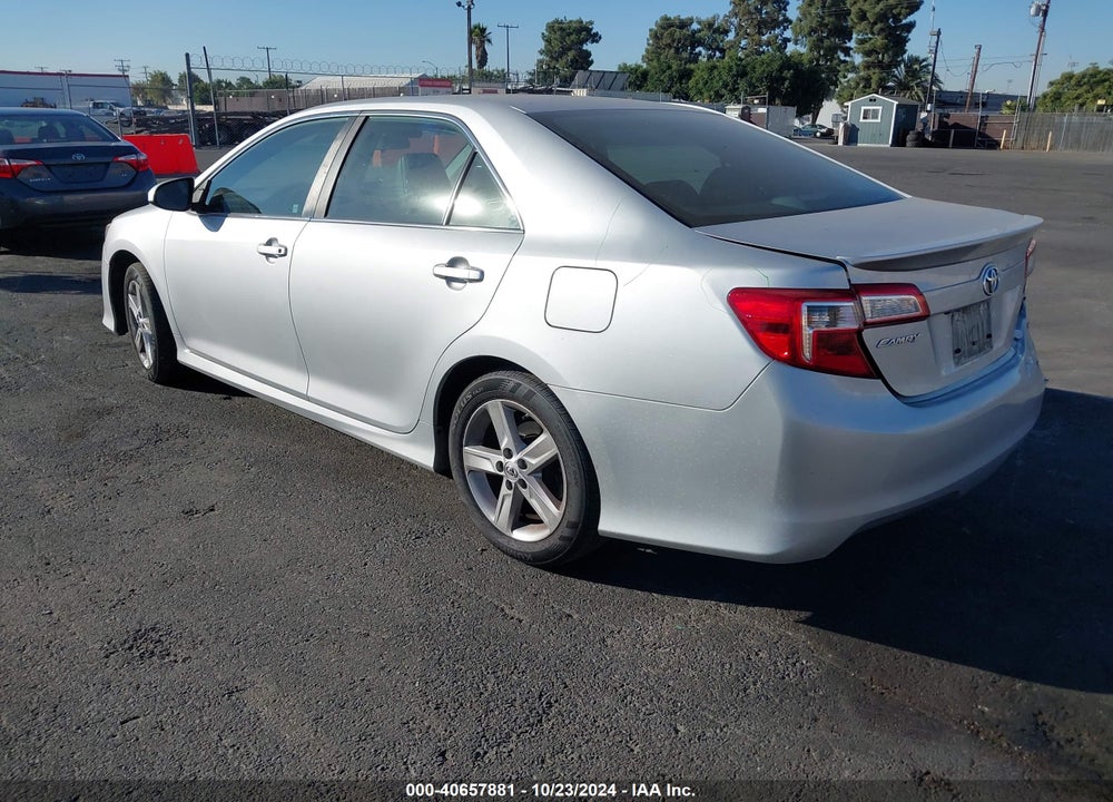 2014 TOYOTA CAMRY SE VIN: 4T1BF1FK4EU455127