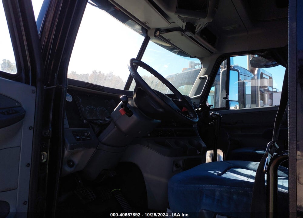 2007 FREIGHTLINER COLUMBIA COLUMBIA VIN: 1FUJA6CK97LY29166