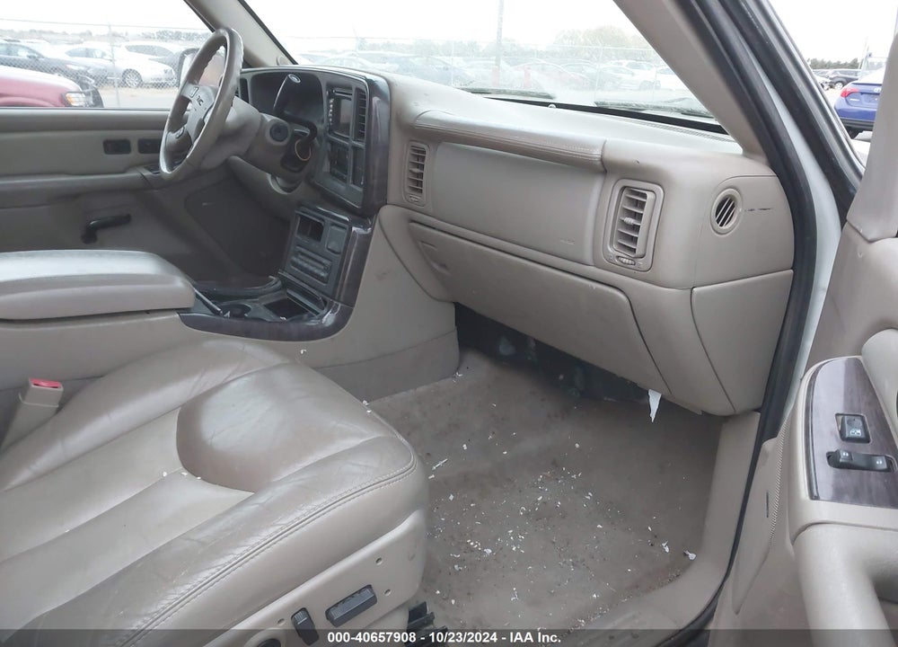 2004 GMC YUKON XL 1500 DENALI VIN: 1GKFK66U14J140984