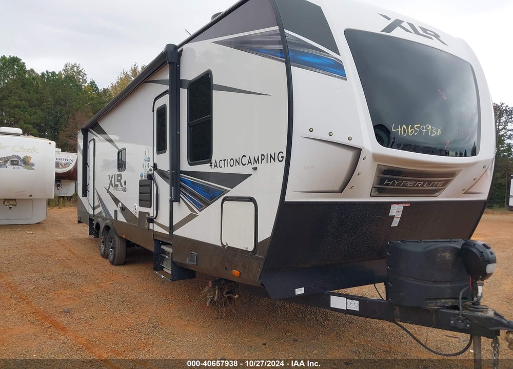 2021 FOREST RIVER XLR HYPER XLT 3212 VIN: 4X4TXLH2XMF167155