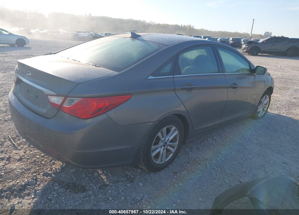 2012 HYUNDAI SONATA GLS VIN: 5NPEB4AC2CH396424
