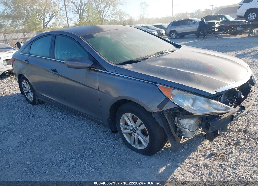 2012 HYUNDAI SONATA GLS VIN: 5NPEB4AC2CH396424