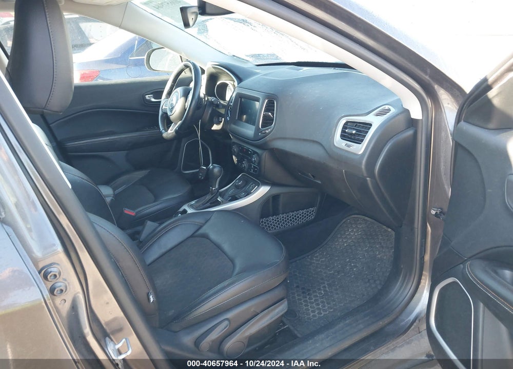2018 JEEP COMPASS LATITUDE 4X4 VIN: 3C4NJDBB8JT262927