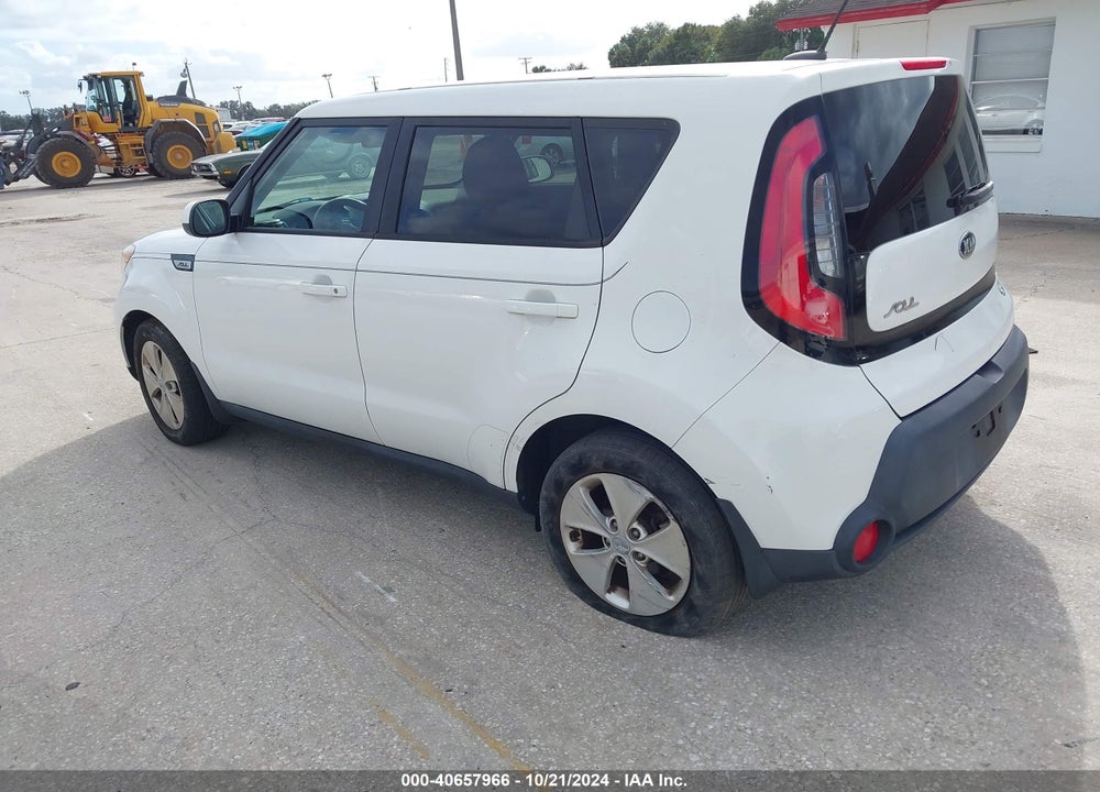 2015 KIA SOUL VIN: KNDJN2A2XF7185272