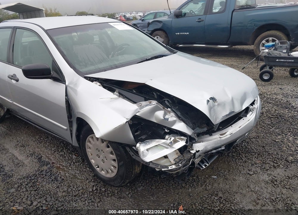 2006 HONDA ACCORD 2.4 VP VIN: JHMCM56196C000051