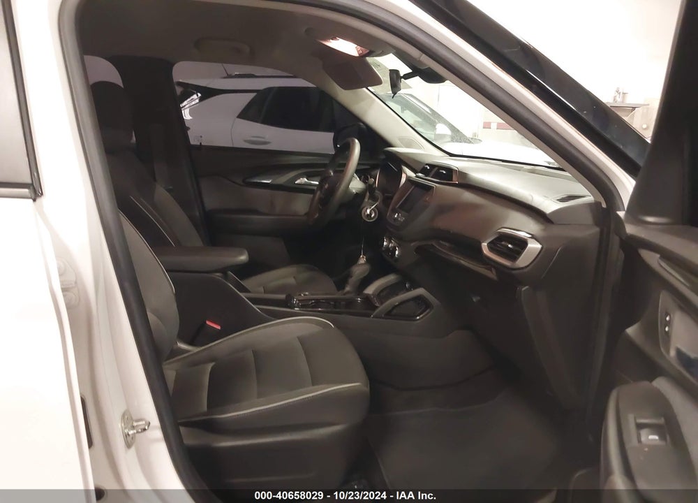 2021 CHEVROLET TRAILBLAZER AWD LS VIN: KL79MNSL6MB153618