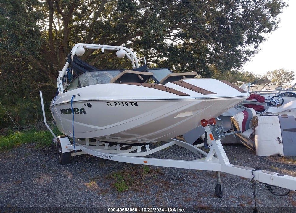 2021 MOOMBA OTHER VIN: ISRMP004G021