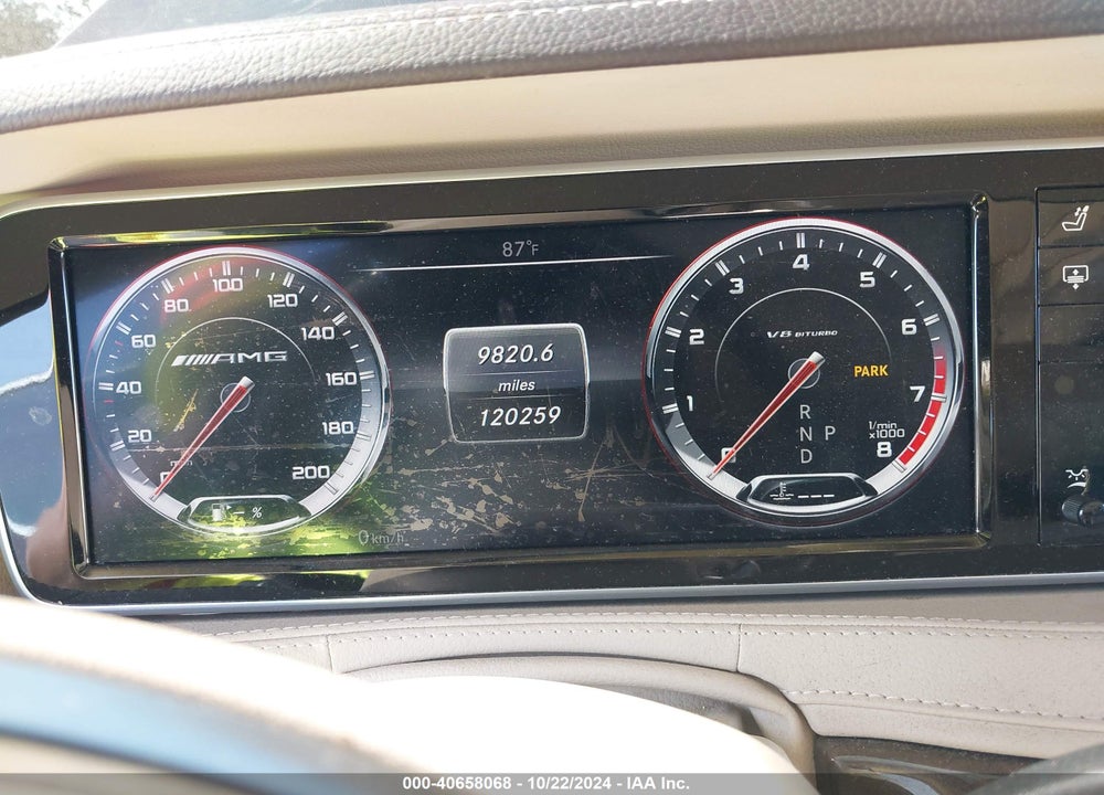 2014 MERCEDES-BENZ S 63 AMG 4MATIC VIN: WDDUG7JB0EA038373