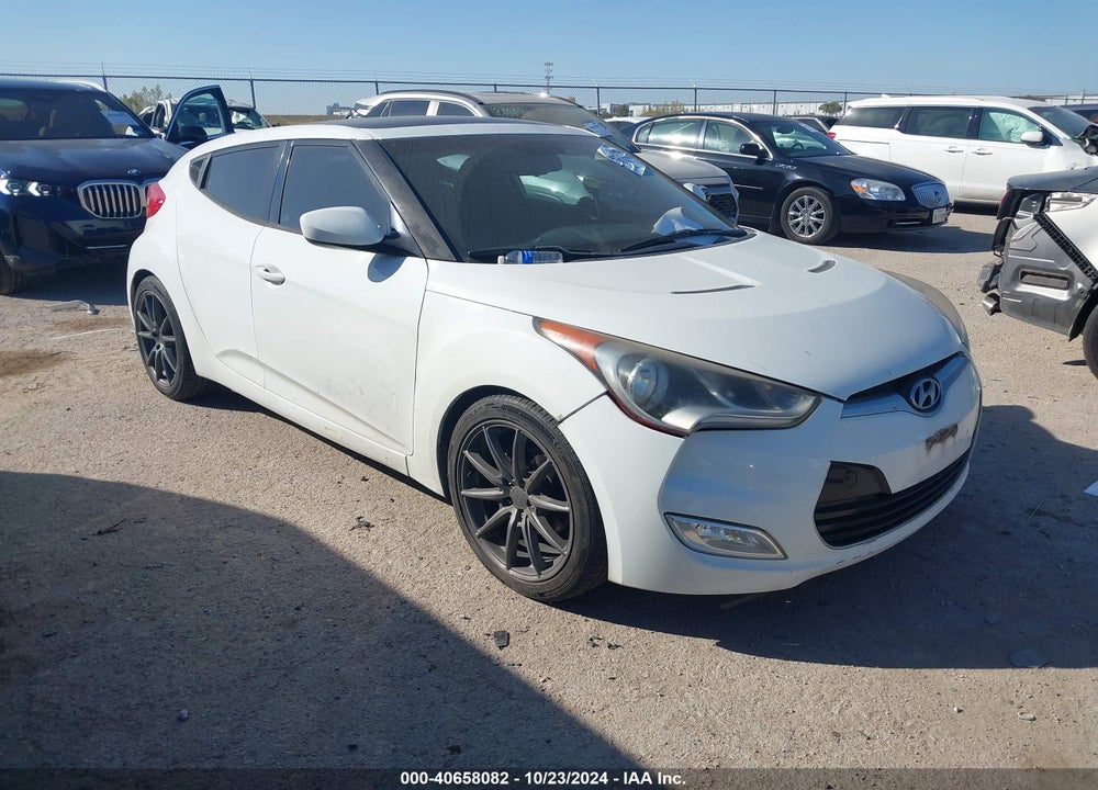 2012 HYUNDAI VELOSTER BASE W/RED/BLACK VIN: KMHTC6AD9CU048825