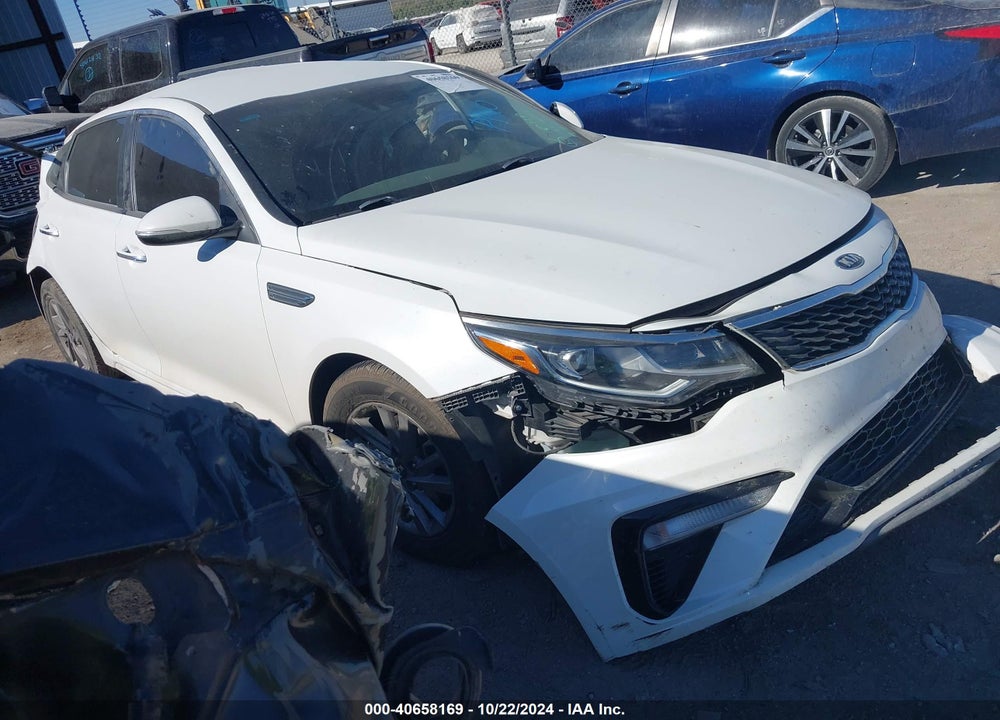 2020 KIA OPTIMA LX VIN: 5XXGT4L34LG425307