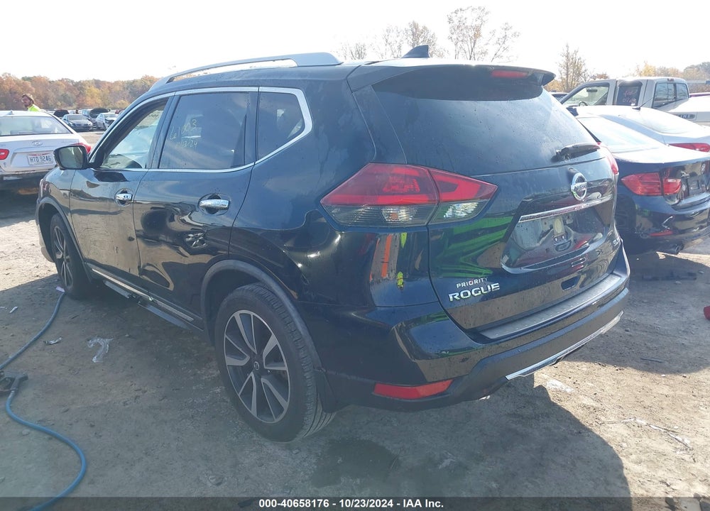 2018 NISSAN ROGUE SL VIN: JN8AT2MV1JW341536