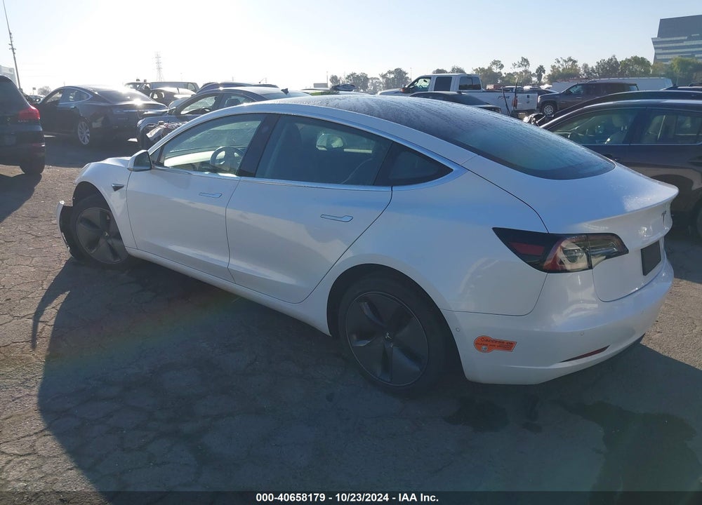 2020 TESLA MODEL 3 STANDARD RANGE PLUS REAR-WHEEL DRIVE/STANDARD RANGE REAR-WHEEL DRIVE VIN: 5YJ3E1EA2LF633031