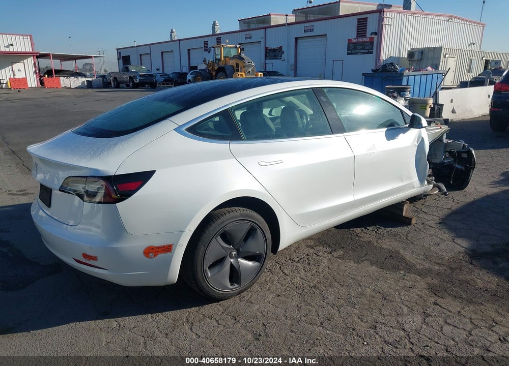 2020 TESLA MODEL 3 STANDARD RANGE PLUS REAR-WHEEL DRIVE/STANDARD RANGE REAR-WHEEL DRIVE VIN: 5YJ3E1EA2LF633031